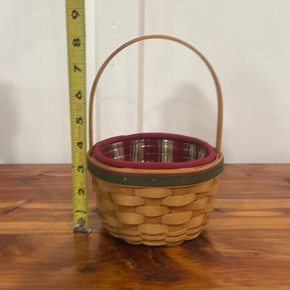 Longaberger 2005 Holiday Helper Basket